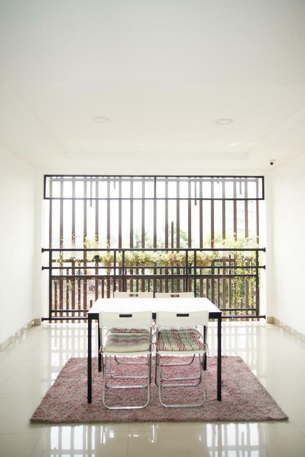 Residence T63 By Shm Jakarta Kültér fotó